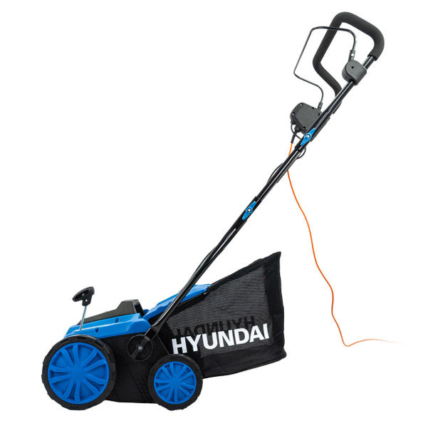 1600W Electric Lawn Scarifier & Aerator With 45L Collection Bag | Hyundai