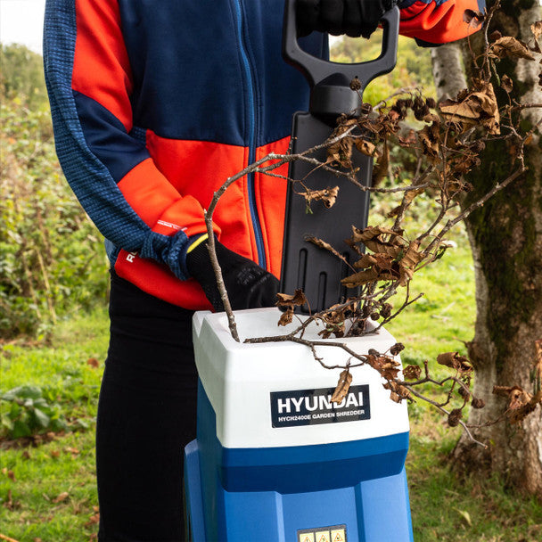 2400W Electric Garden Shredder 2.4kW 230V 45L Collector | Hyundai