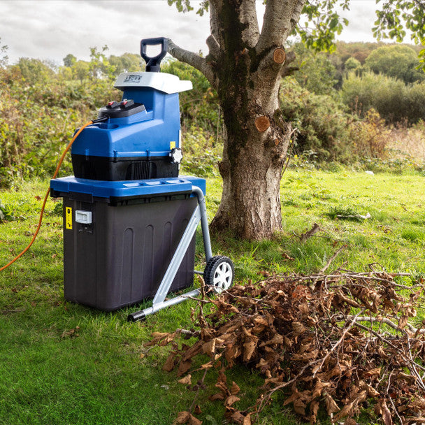 2800W Quiet Electric Garden Shredder 2.8kW 230V 60L Collector | Hyundai